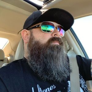 Meet your Posher, Aaron